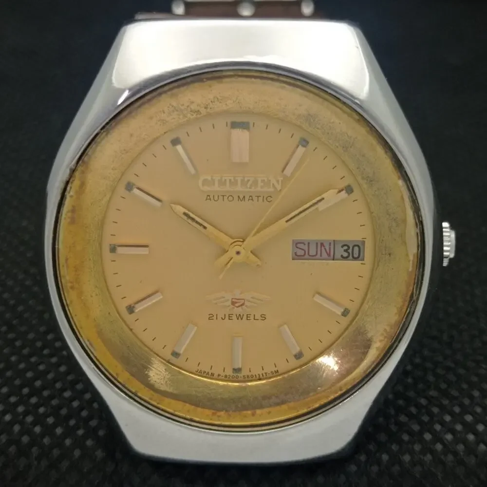 Vintage 1980 Citizen Automatic Mens Silver Watch W/daydate & Gold accents